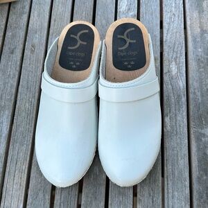 Cape Clogs size 42
